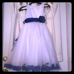 Flower girl dress 😍